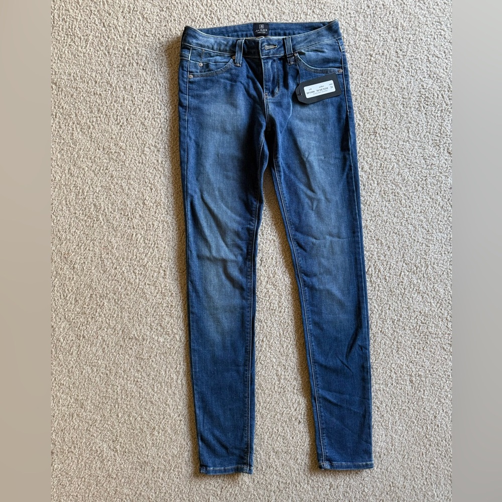 Just Black jeans. Size 26